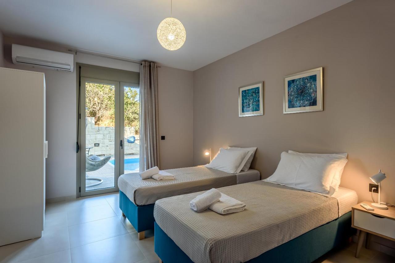 Villa Vasiliki Stalos Bagian luar foto