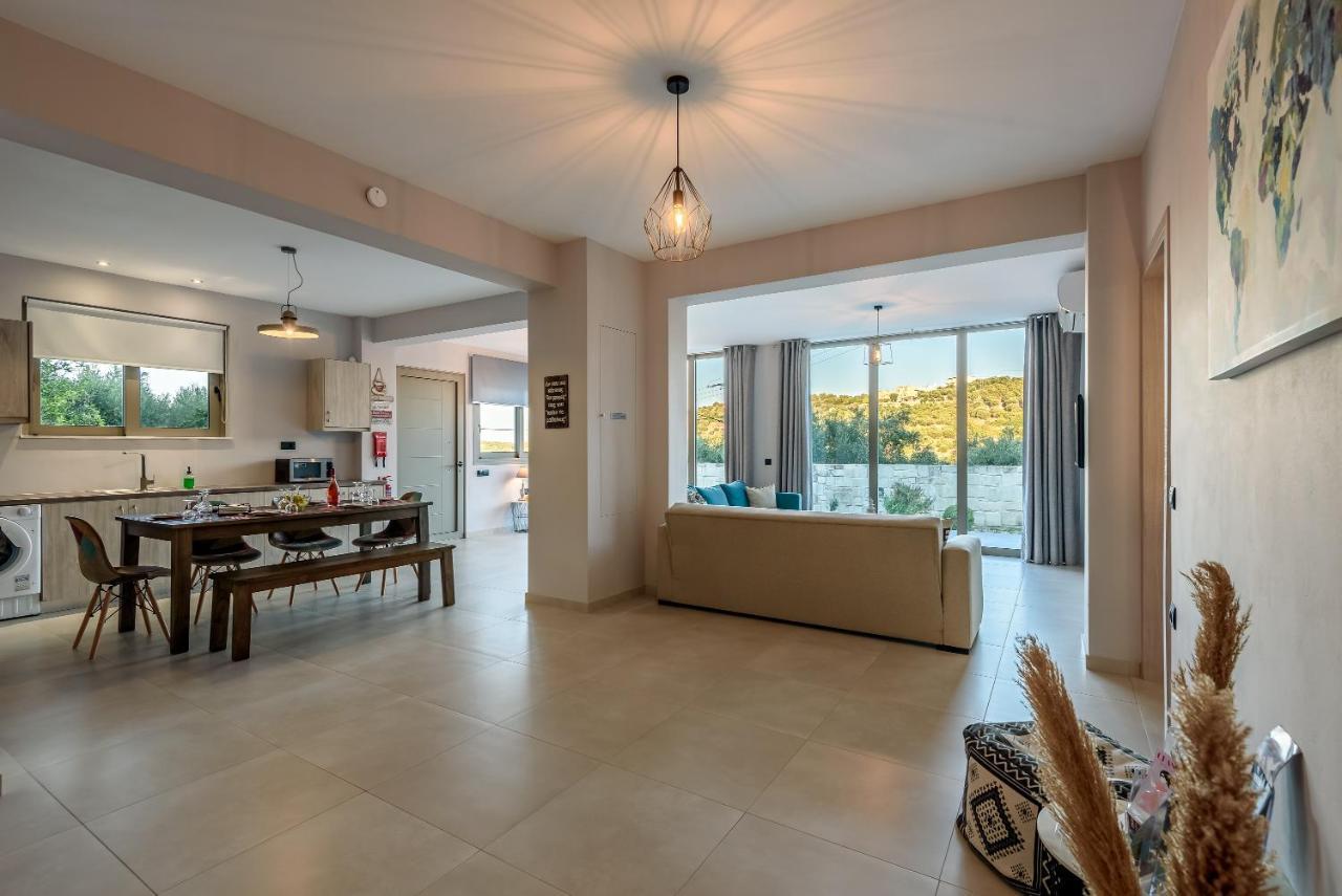 Villa Vasiliki Stalos Bagian luar foto